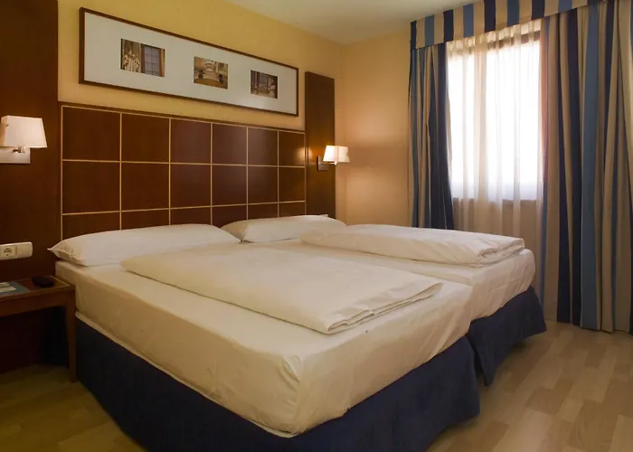 Exe Hotel Viena